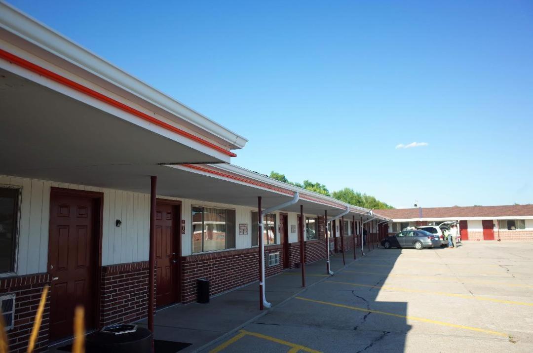 Raine Motel Valentine Bagian luar foto